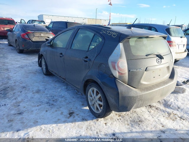 JTDKDTB33E1079414 Toyota Prius C Technology