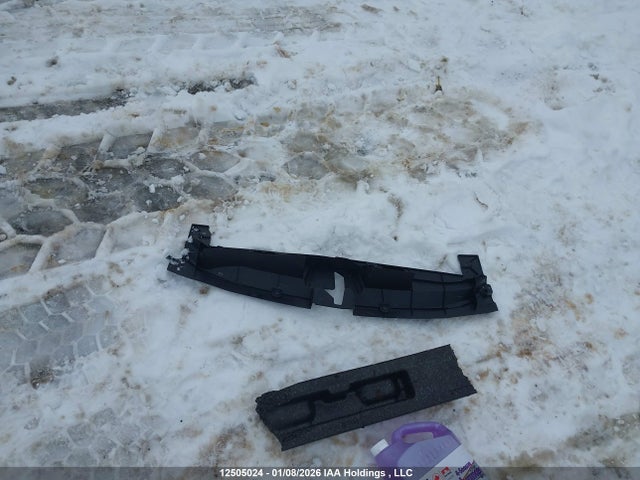 12505024 :رقم المزاد ، 5YFBPMBE0MP151372 vin ، 2021 Toyota Corolla Le مزاد بيع