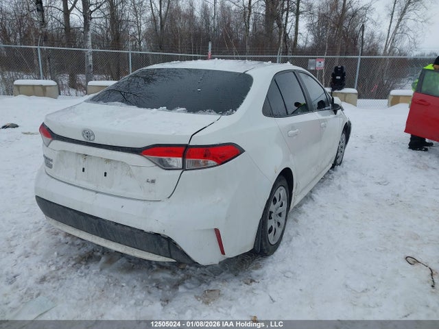 12505024 :رقم المزاد ، 5YFBPMBE0MP151372 vin ، 2021 Toyota Corolla Le مزاد بيع