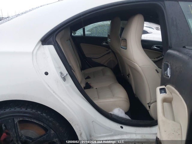 Mercedes-Benz CLA 250 2015 WDDSJ4EB2FN232138 Image 8