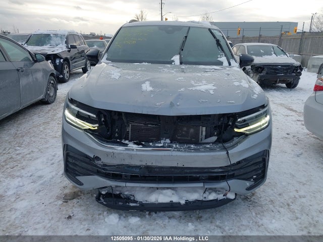 3VV8B7AX6PM094797 Volkswagen Tiguan Comfortline R-line Black