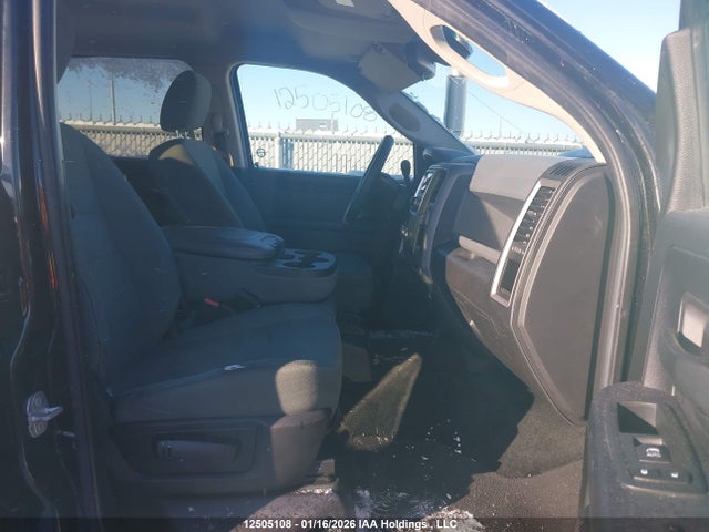 3C6RR7KT6GG338268 RAM 1500 St
