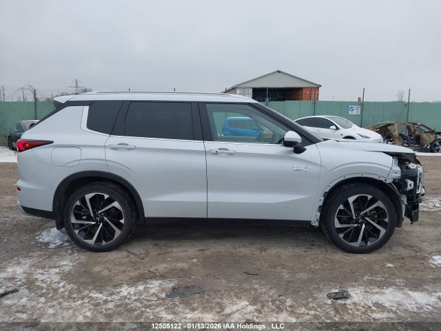 JA4T5UA95PZ613993 Mitsubishi OUTLANDER PHEV