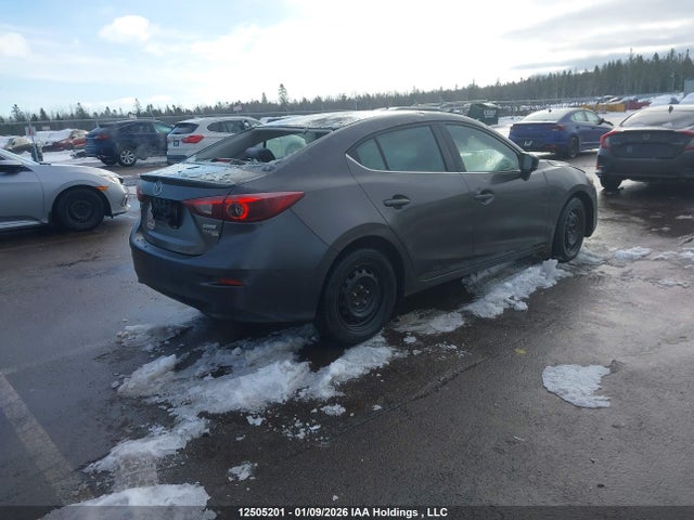 3MZBN1W37JM246220 Mazda 3 Grand Touring