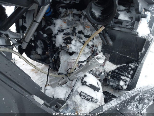 2BPSTGRE4RV000021 Skidoo Skidoo