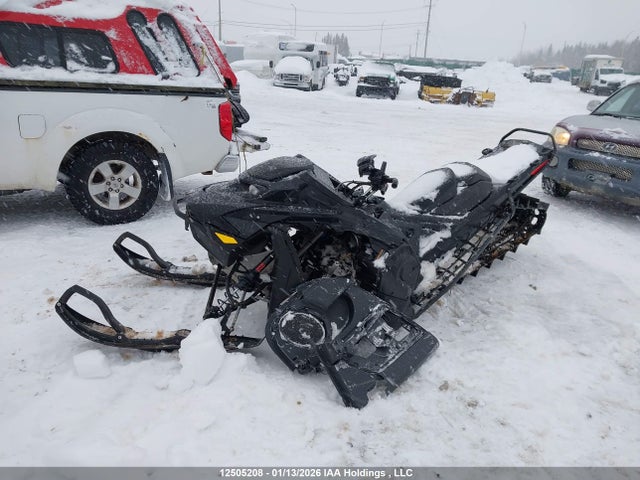 2BPSTGRE4RV000021 Skidoo Skidoo