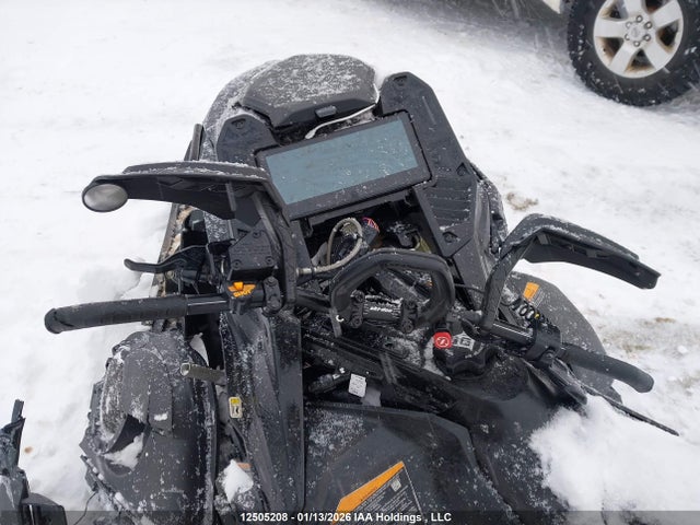 2BPSTGRE4RV000021 Skidoo Skidoo