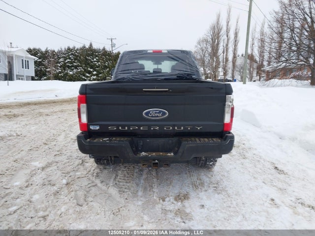 Ford F-250 Lariat 2017 1FT7W2BT9HEC92486 Image 16