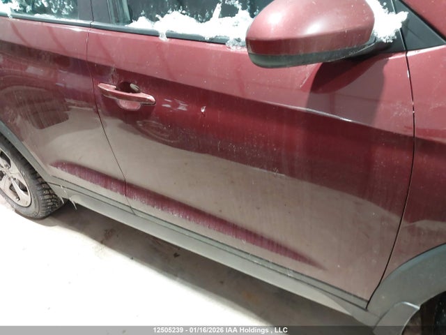 12505239 :رقم المزاد ، KM8J2CA4XJU661249 vin ، 2018 Hyundai Tucson Se مزاد بيع