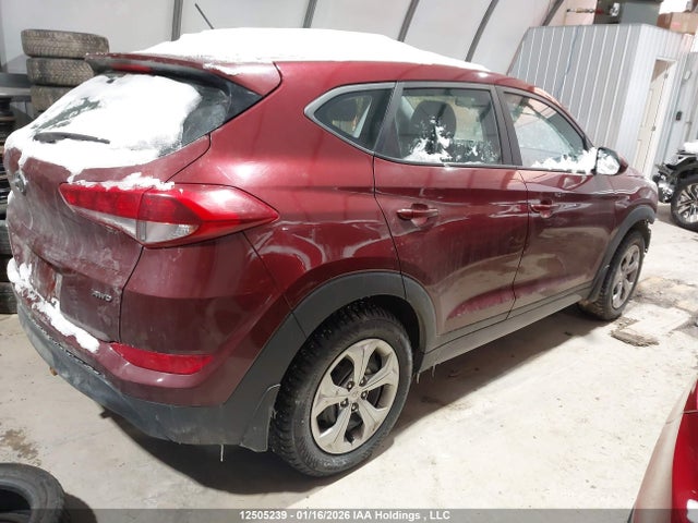 12505239 :رقم المزاد ، KM8J2CA4XJU661249 vin ، 2018 Hyundai Tucson Se مزاد بيع