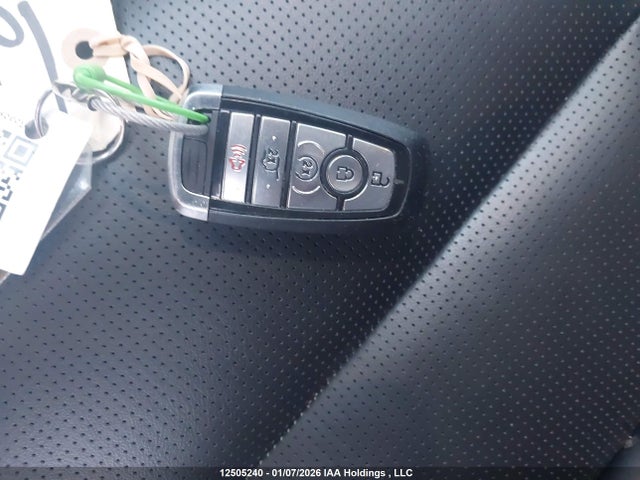 1FMCU9JA4SUB05855 Ford Escape Platinum