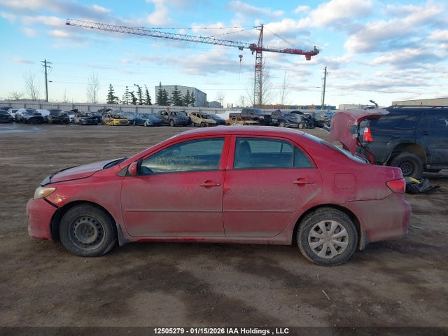 2013 Toyota Corolla Ce მანქანა იყიდება აუქციონზე, vin: 2T1BU4EE5DC055211, აუქციონის ნომერი: 12505279
