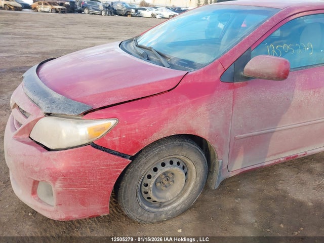 2013 Toyota Corolla Ce მანქანა იყიდება აუქციონზე, vin: 2T1BU4EE5DC055211, აუქციონის ნომერი: 12505279