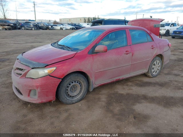 2013 Toyota Corolla Ce მანქანა იყიდება აუქციონზე, vin: 2T1BU4EE5DC055211, აუქციონის ნომერი: 12505279