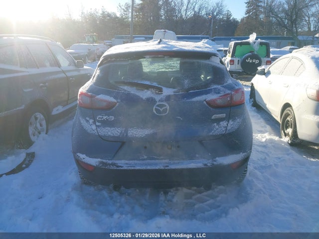 JM1DKDB73J0305202 Mazda CX-3