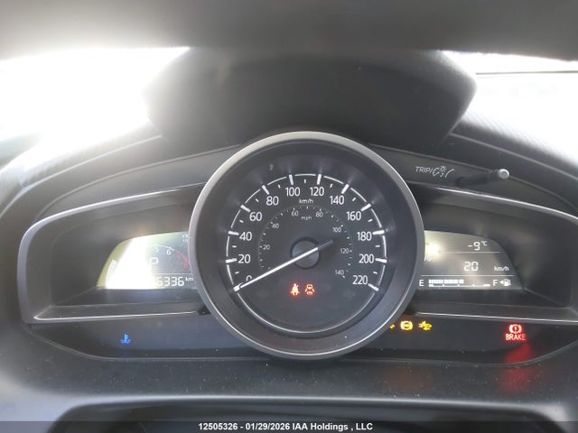 JM1DKDB73J0305202 Mazda CX-3