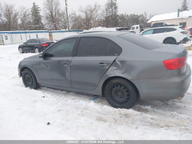 12505357 :رقم المزاد ، 3VWDK7AJ6BM364254 vin ، 2011 Volkswagen Jetta 2.0l Comfortline مزاد بيع