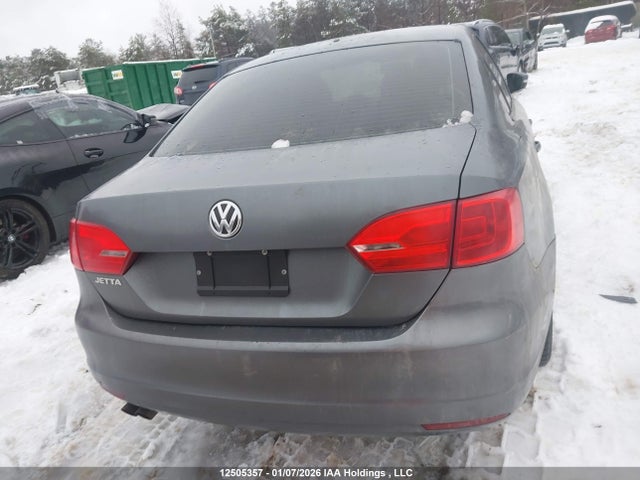 12505357 :رقم المزاد ، 3VWDK7AJ6BM364254 vin ، 2011 Volkswagen Jetta 2.0l Comfortline مزاد بيع