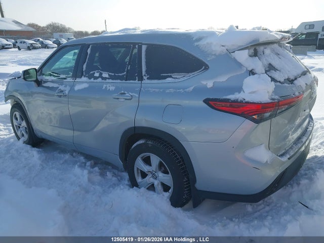5TDZZRAH9MS524370 Toyota Highlander