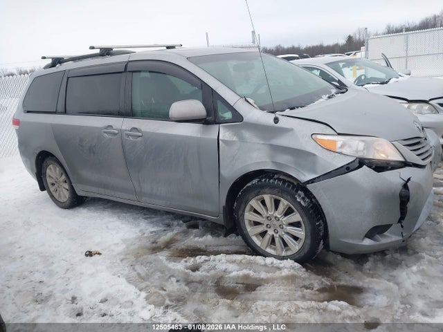 5TDDK3DC1ES074145 Toyota Sienna Xle/limited