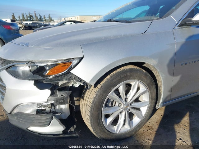 1G1ZD5ST4NF140646 Chevrolet MALIBU LT