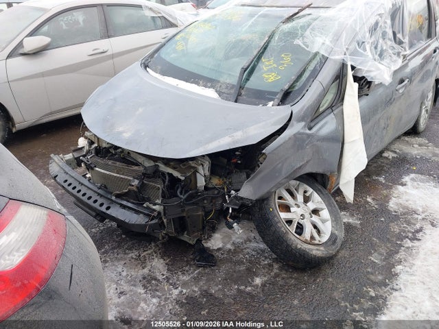 3N1CE2CP6KL364547 Nissan Versa