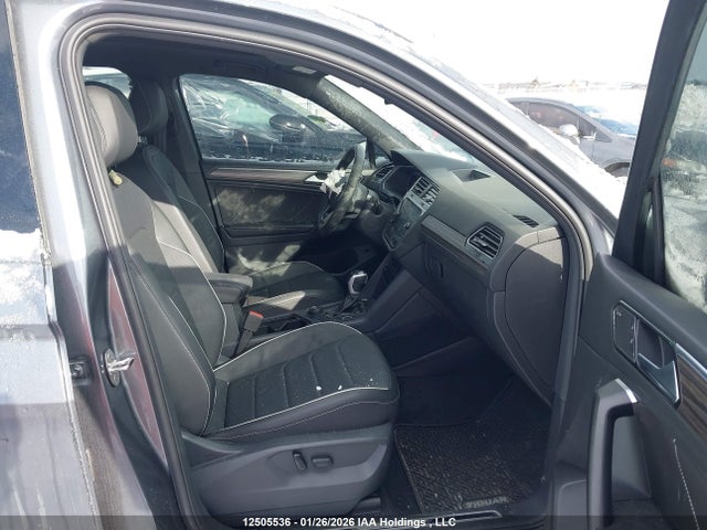 3VV4B7AX6RM168754 Volkswagen Tiguan Highline R-line