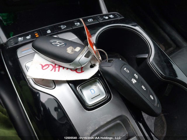 KM8JCCA17NU055173 Hyundai Tucson Hybrid Luxury