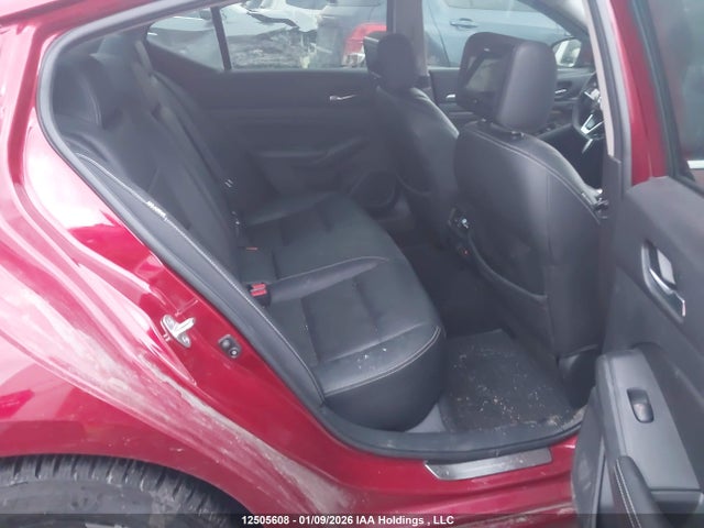 1N4BL4FW2KN301688 Nissan Altima Platinum