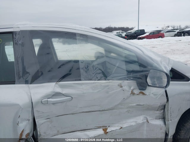 3N1CE2CP2EL425414 Nissan Versa