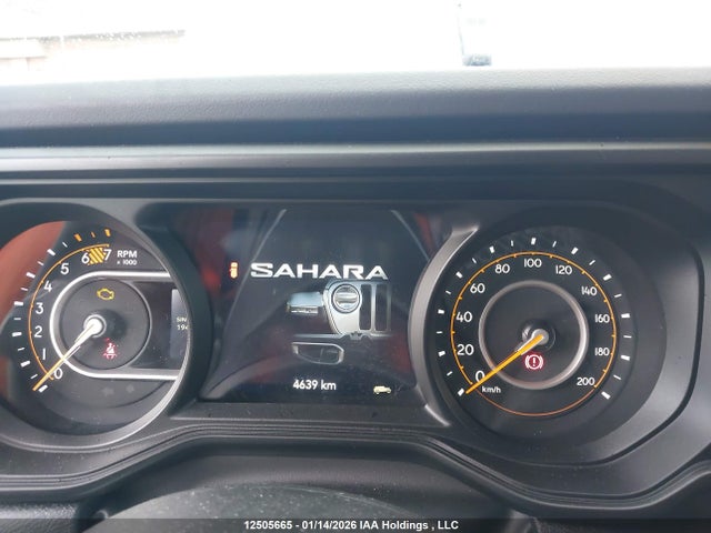 1C4PJXEG9SW627600 Jeep Wrangler Sahara
