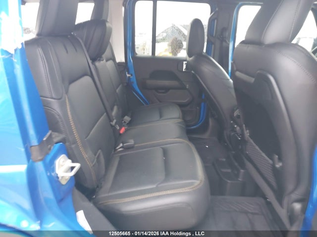 1C4PJXEG9SW627600 Jeep Wrangler Sahara