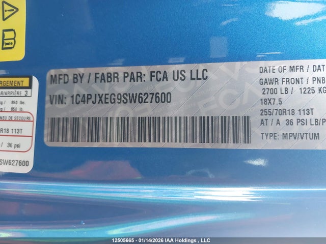 1C4PJXEG9SW627600 Jeep Wrangler Sahara
