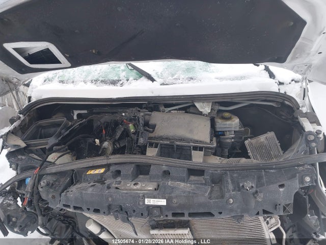 W1Y4DCHY7NP488004 Mercedes-Benz Sprinter 2500 High Roof I4 Diesel