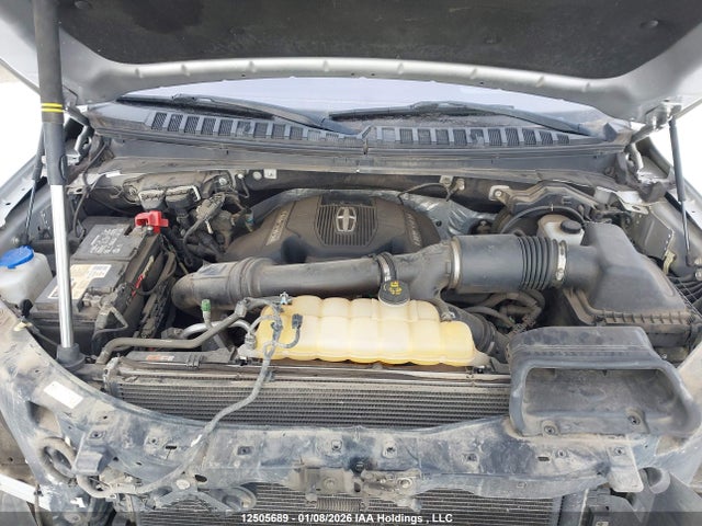 5LMJJ3LT1JEL05755 Lincoln Navigator L/reserve