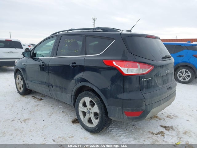 1FMCU9GX7FUB76503 Ford ESCAPE SE