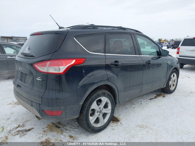 1FMCU9GX7FUB76503 Ford ESCAPE SE