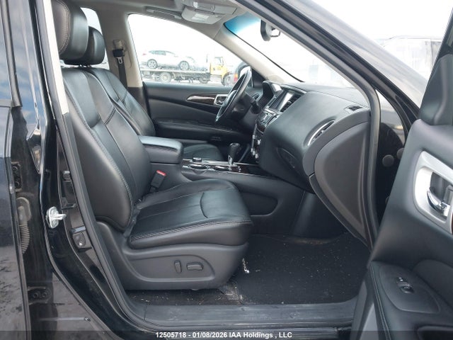 2014 Nissan Pathfinder Hybrid Platinum Premium/sv მანქანა იყიდება აუქციონზე, vin: 5N1CR2MM7EC675079, აუქციონის ნომერი: 12505718