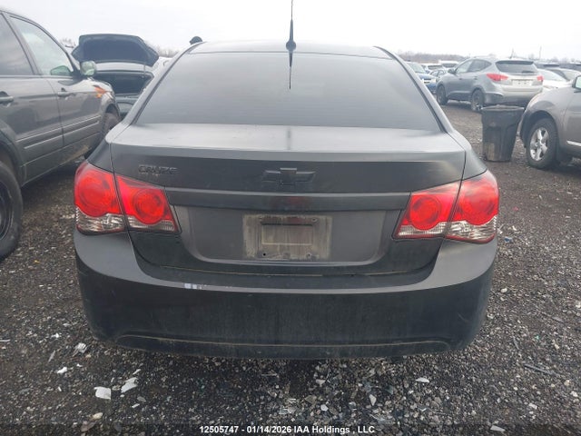 1G1PL5SH1E7176892 Chevrolet CRUZE LS