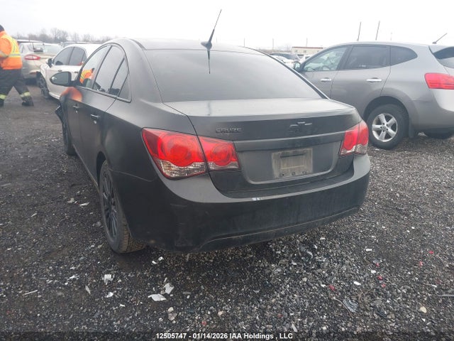 1G1PL5SH1E7176892 Chevrolet CRUZE LS