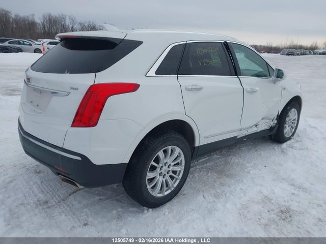 1GYKNARSXJZ235002 Cadillac XT5