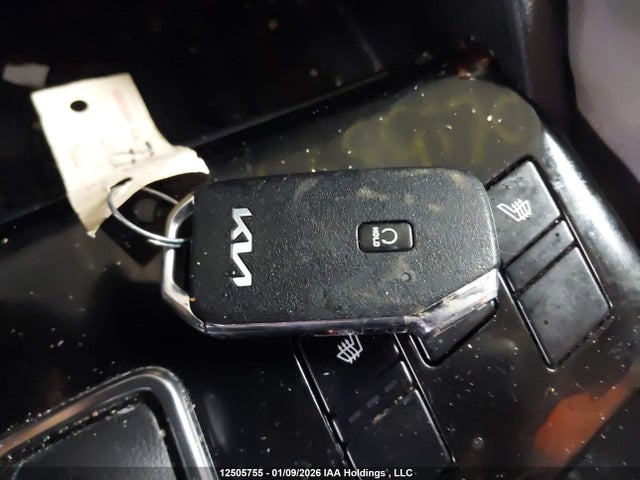 Продажа на аукционе авто 2023 Kia Sportage, vin: KNDPVCAF3P7045679, номер лота: 12505755