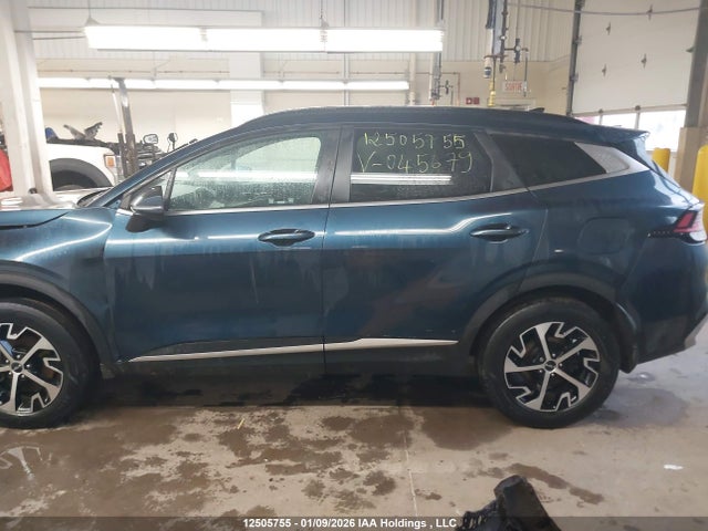 Продажа на аукционе авто 2023 Kia Sportage, vin: KNDPVCAF3P7045679, номер лота: 12505755