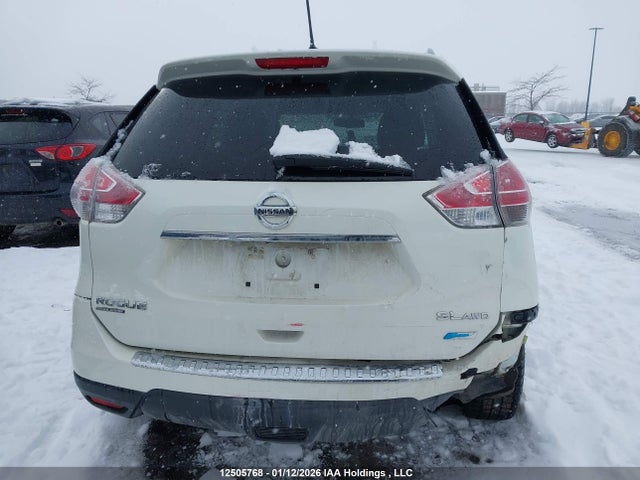Продажа на аукционе авто 2015 Nissan Rogue, vin: 5N1AT2MV8FC778546, номер лота: 12505768