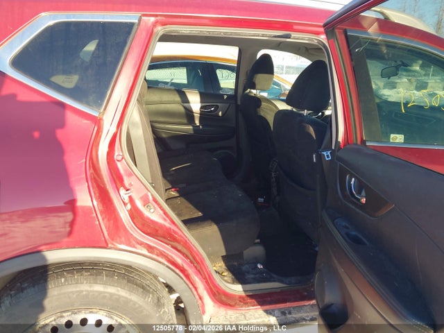 5N1AT2MTXFC792561 Nissan ROGUE S/SV