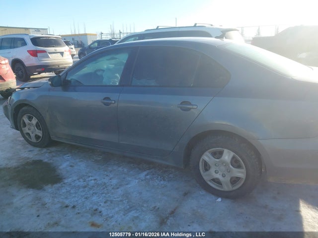 3VW2K7AJ1FM204490 Volkswagen Jetta 2.0l Trendline/2.0l Trendline+
