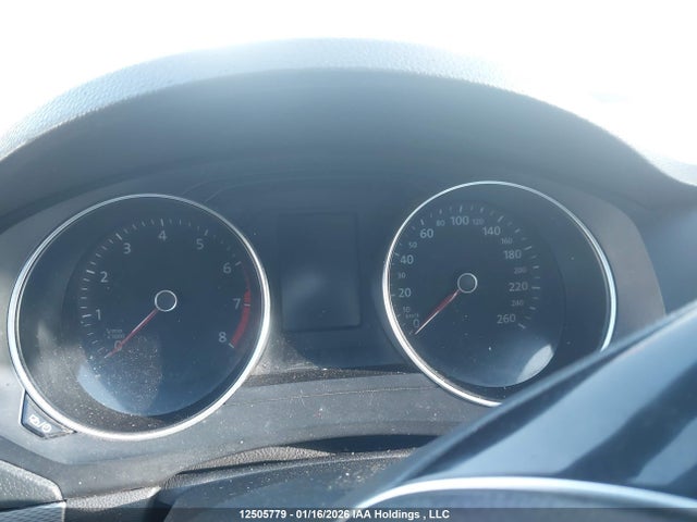 3VW2K7AJ1FM204490 Volkswagen Jetta 2.0l Trendline/2.0l Trendline+