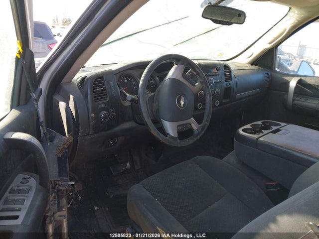Продажа на аукционе авто 2008 Chevrolet Silverado C2500 Heavy Duty, vin: 1GBHC29K38E187327, номер лота: 12505823
