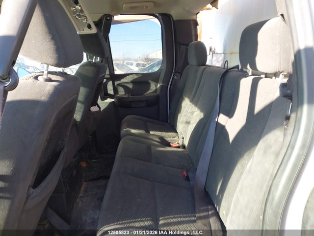 Продажа на аукционе авто 2008 Chevrolet Silverado C2500 Heavy Duty, vin: 1GBHC29K38E187327, номер лота: 12505823