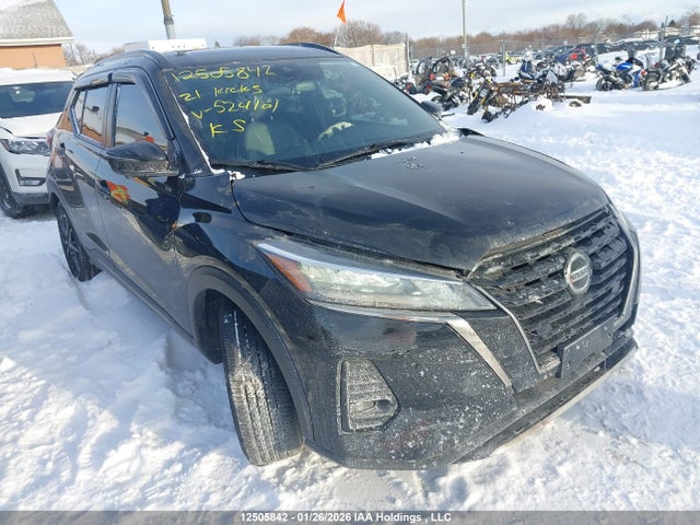 12505842 :رقم المزاد ، 3N1CP5DV6ML524101 vin ، 2021 Nissan Kicks مزاد بيع